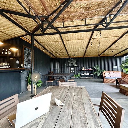 Dayon Hostel كورون المظهر الخارجي الصورة