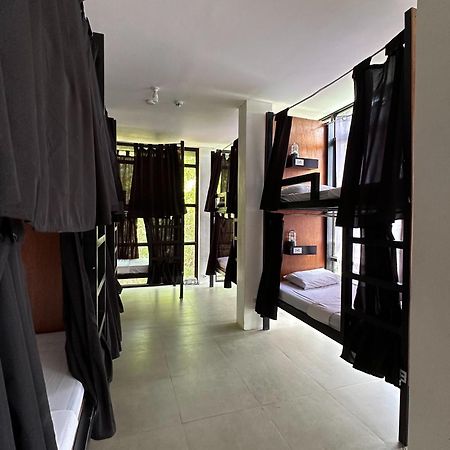 Dayon Hostel كورون المظهر الخارجي الصورة