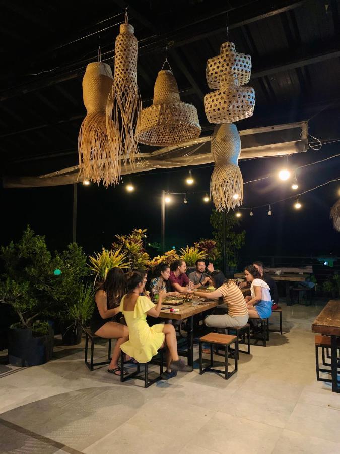 Dayon Hostel كورون المظهر الخارجي الصورة