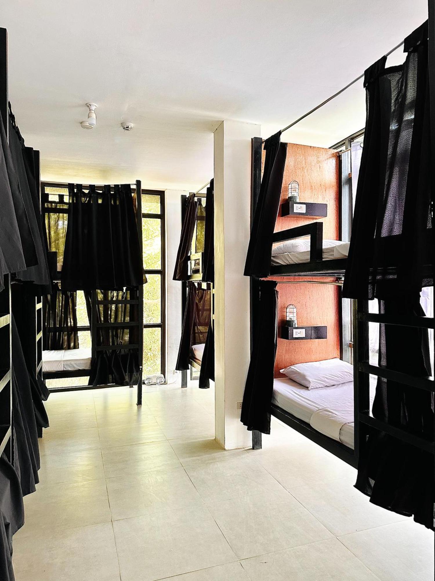 Dayon Hostel كورون المظهر الخارجي الصورة