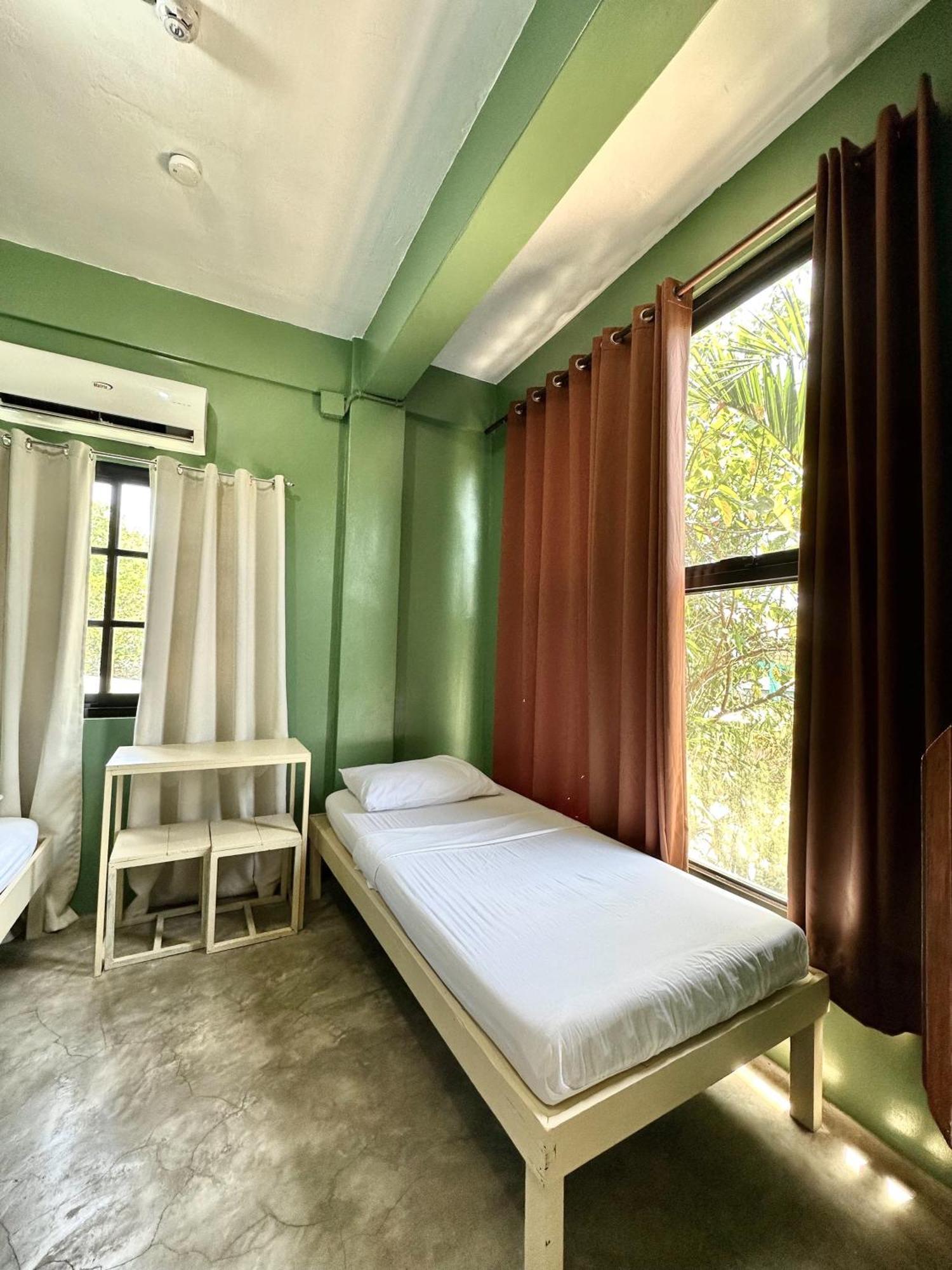 Dayon Hostel كورون المظهر الخارجي الصورة