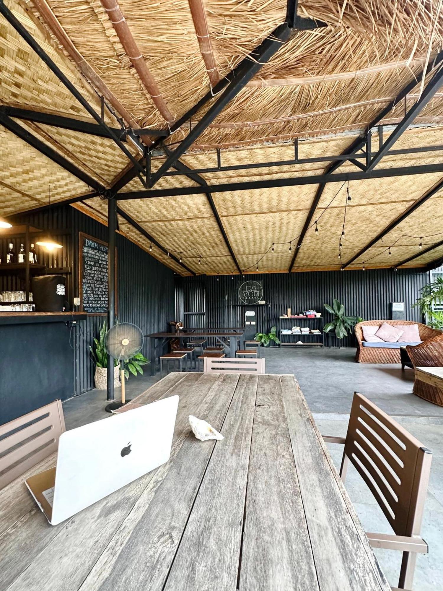 Dayon Hostel كورون المظهر الخارجي الصورة